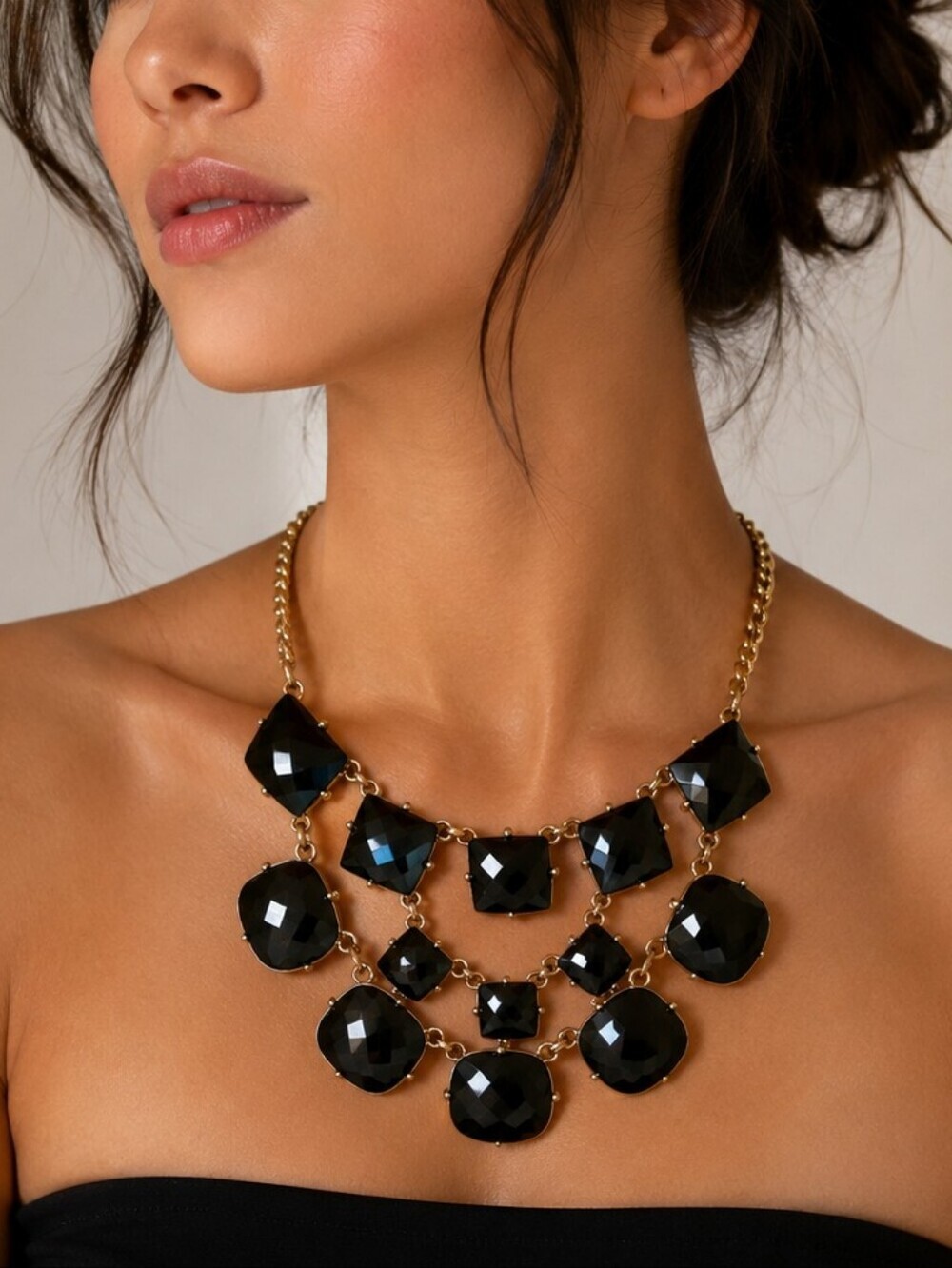 3/$30 Buckle Space Age Faceted Acrylic Black Layered Statement Necklace